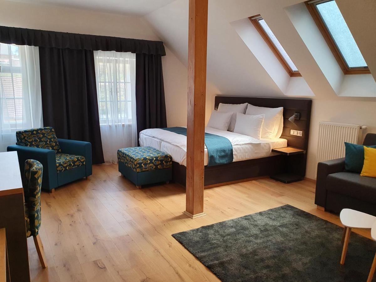 Hotel Kortus Jetřichovice Εξωτερικό φωτογραφία